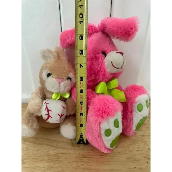 Dan Dee Collector’s Choice 2 Easter Bunny plushies - Picture 3 of 11